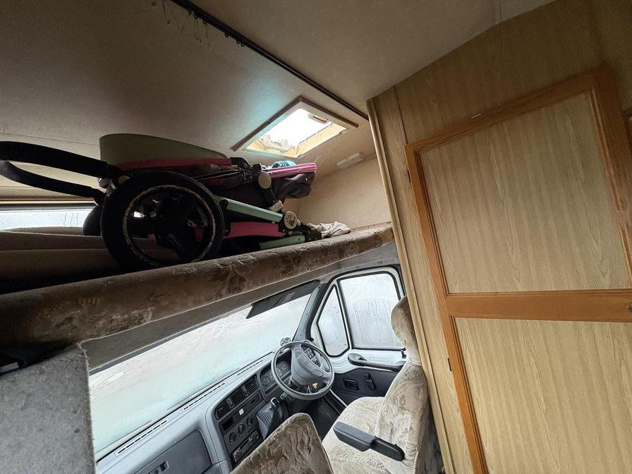 1998   – Model:  – R289OFJ