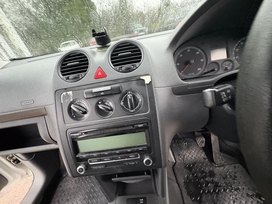 2010 Volkswagen Caddy – Model: Caddy C20 TDI 104 – PL10NSN