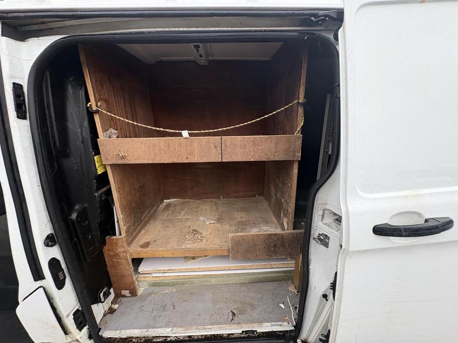 2014 Ford Transit Custom – Model: Transit Custom 290 E-Tech – MJ14KVR