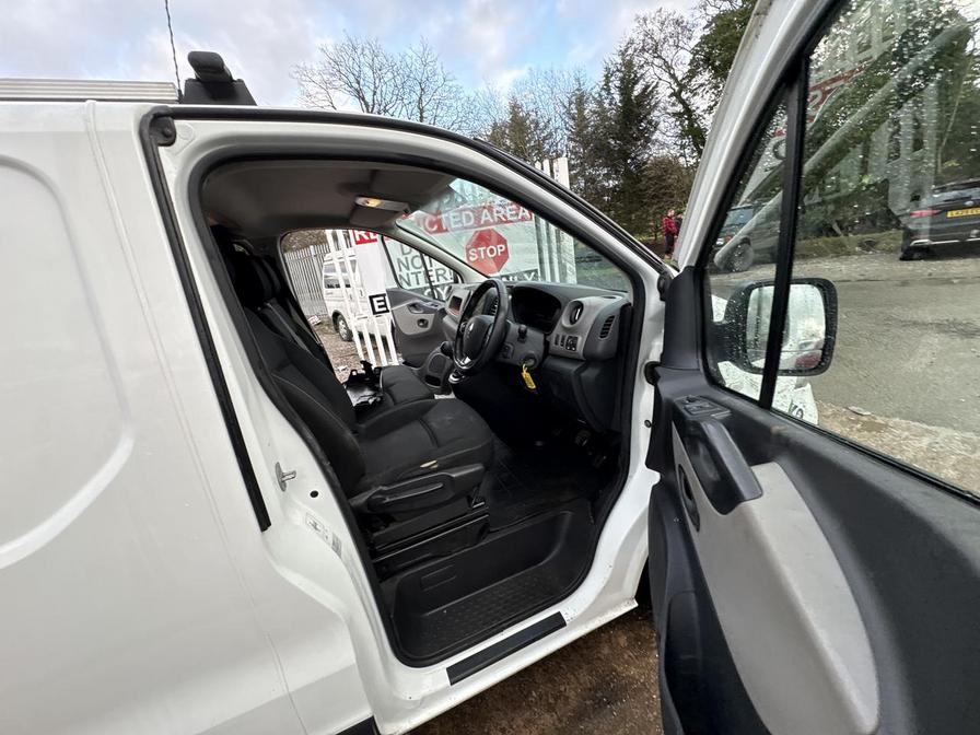 2019 Renault Trafic – Model: Trafic SL27 Business Energy dCi – R121ACT