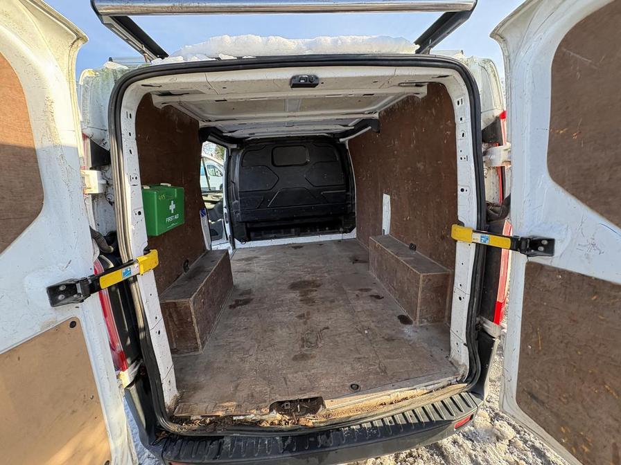 2018 Ford Transit Custom – Model: Transit Custom 300 Base – AV18VFP