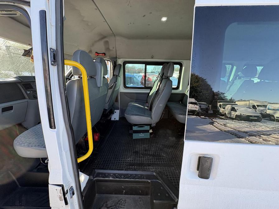2008 Ford Transit – Model: Transit 100 17-Seat RWD – DK08DNK