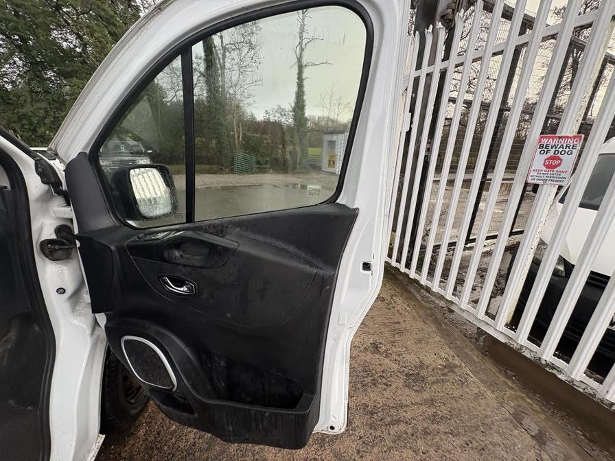 2018 Vauxhall Vivaro – Model: Vivaro  2900 Sportive CDTi – DY68XSX