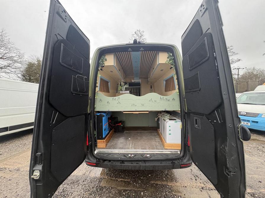 2021 Mercedes-Benz Sprinter – Model: Sprinter 315 Progressive CDI – NJ21ARU