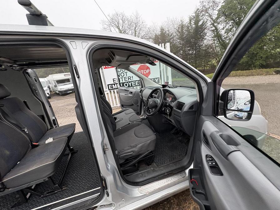 2008 Peugeot Expert – Model: Expert HDI SWB – MM57SNN