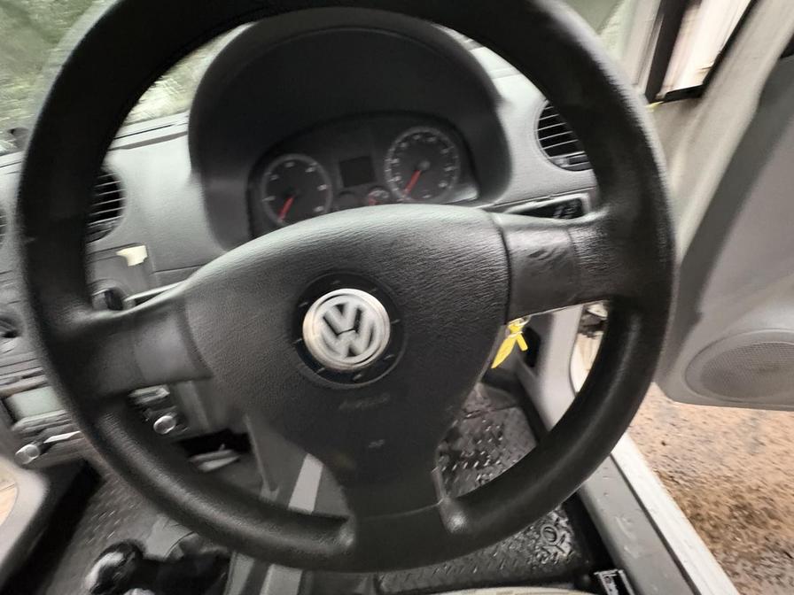 2010 Volkswagen Caddy – Model: Caddy C20 TDI 104 – PL10NSN