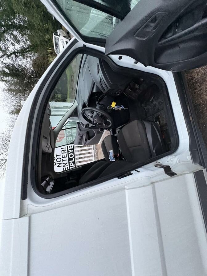 2017 Ford Transit Connect – Model: Transit Connect 200 – BJ17ULR