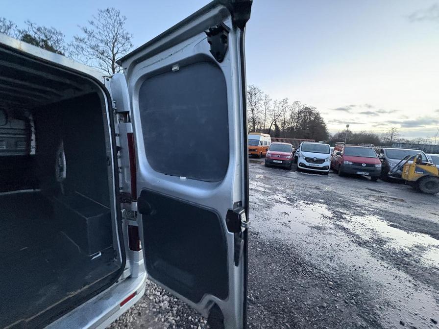 2017 Vauxhall Vivaro – Model: Vivaro  2900 Sportive CDTi – DN67AMX