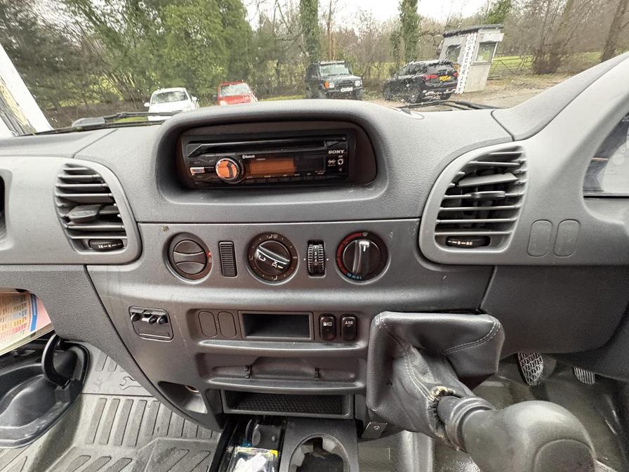 2005 Mercedes-Benz Sprinter – Model: Sprinter 208 CDI SWB – DE55FPD