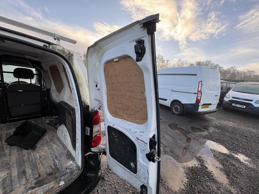 2013 Citroen Berlingo – Model: Berlingo 625 LX HDi – LG63UHF