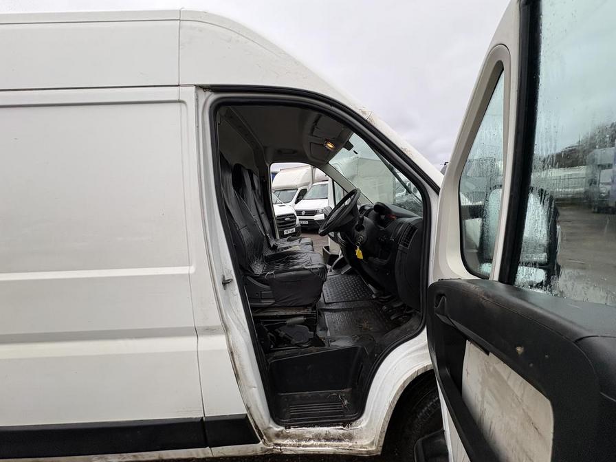 2020 Peugeot Boxer – Model: Boxer 335 Professional L3H2 Blue HDi – BJ20YPO