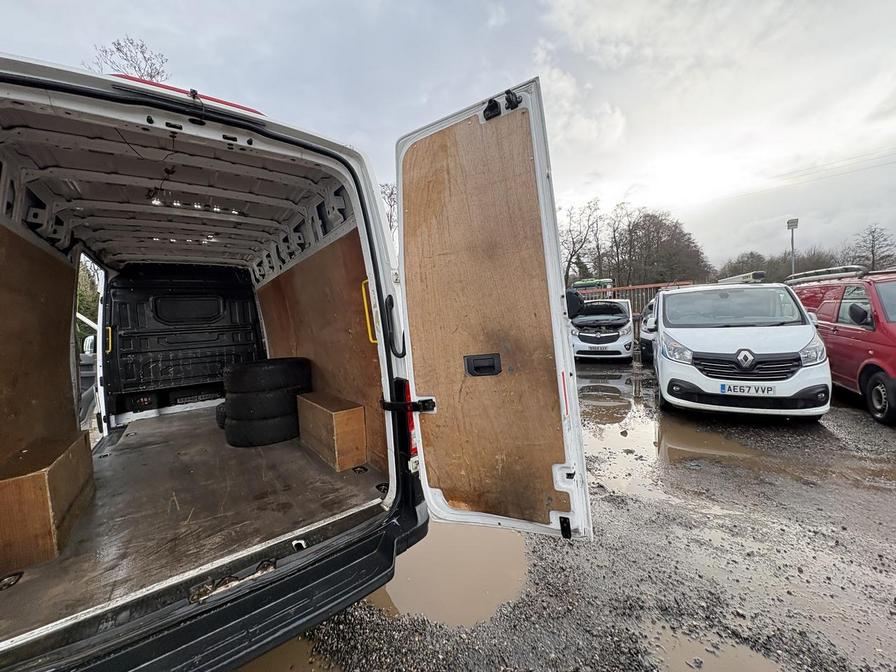 2018 Volkswagen Crafter – Model: Crafter CR35 Startline TDI – GM18UBS