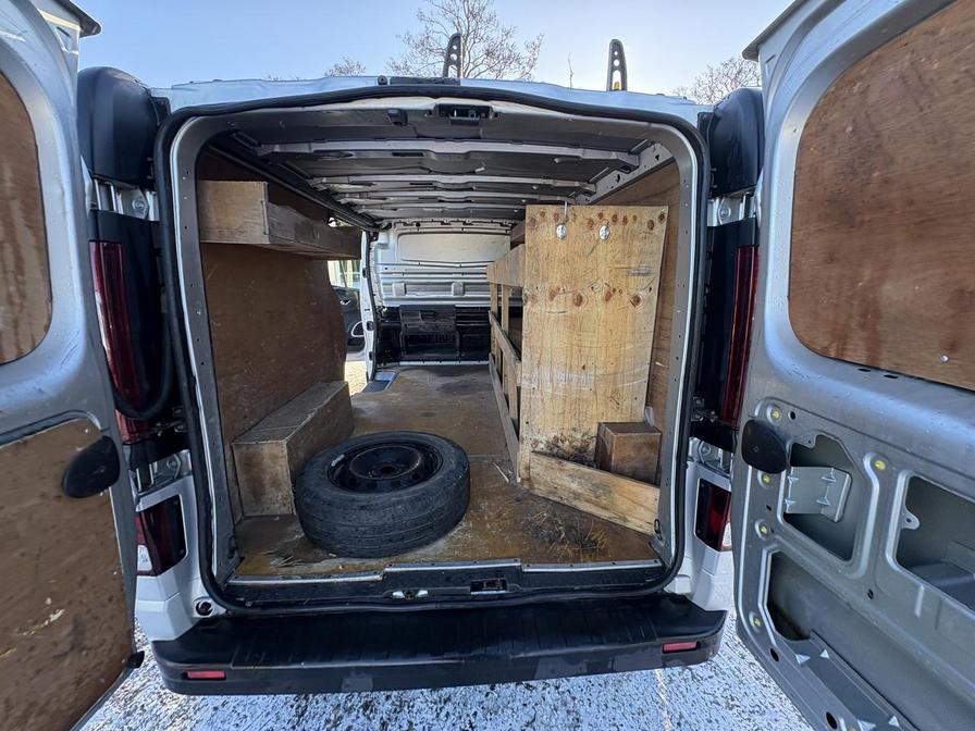 2018 Vauxhall Vivaro – Model: Vivaro  2900 Sportive CDTi – SA68PXE