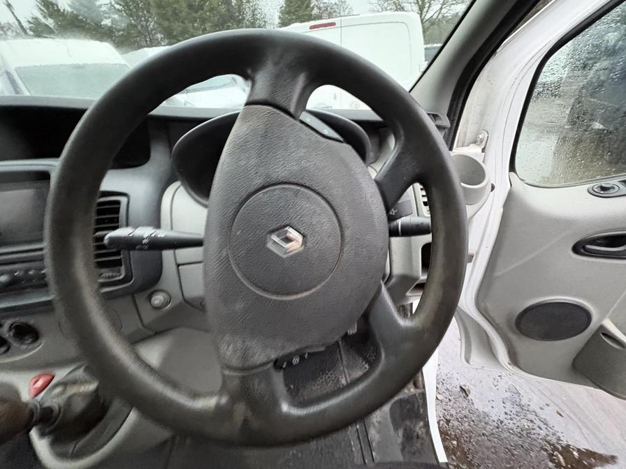 2013 Renault Trafic – Model: Trafic SL27 Sport DCI – RK63GMX