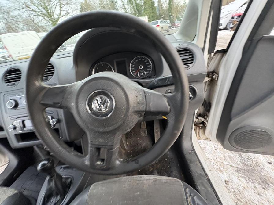 2011 Volkswagen Caddy – Model: Caddy C20 BlueMotion TDI 102 – PE61XYJ