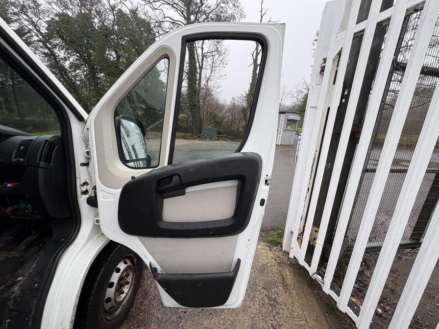 2015 Peugeot Boxer – Model: Boxer 330 L1H1 HDi – DA15DXK