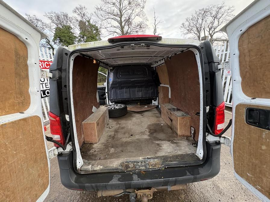 2018 Mercedes-Benz Vito – Model: Vito 114 Bluetec – YC18BEO