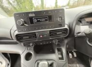 2020 Vauxhall Combo – Model: Combo 2300 Sportive S/S – DV70UHU