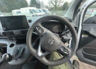 2021 Vauxhall Combo – Model: Combo 2000 Griffin Edition TD – LV71TKJ