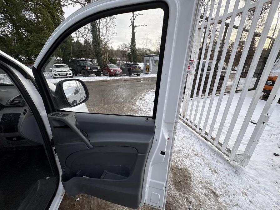 2008 Mercedes-Benz Vito – Model: Vito 109 CDI Long – DE58MWY