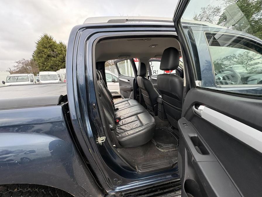 2017 Isuzu D-Max – Model: D-Max Utah Vision Double Cab Twin T TD Auto – YE17BPY