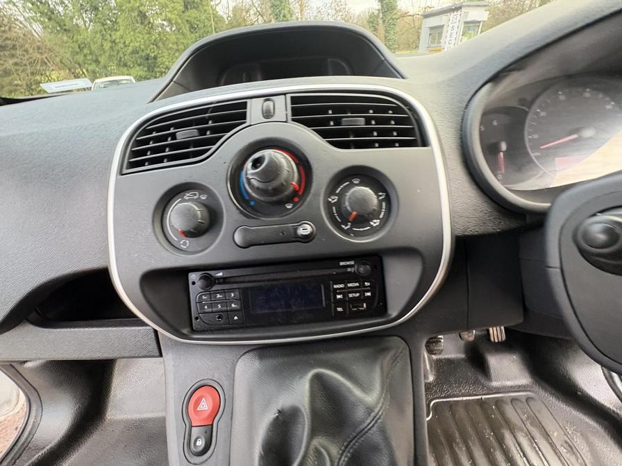 2017 Renault Kangoo – Model: Kangoo ML19 Business Energy dCi – MJ67EZD