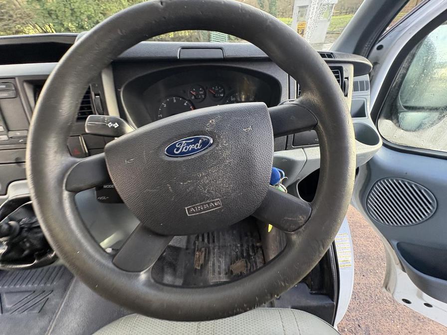 2012 Ford Transit – Model: Transit 125 T330 FWD – FN62XPA