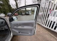 2006 Toyota Hilux – Model: HI-Luxury HL2 4×2 – ML06JAO/P66LUX