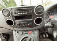 2016 Peugeot Partner – Model: Partner 750 SE L2 Blue HDi – NA16RJV