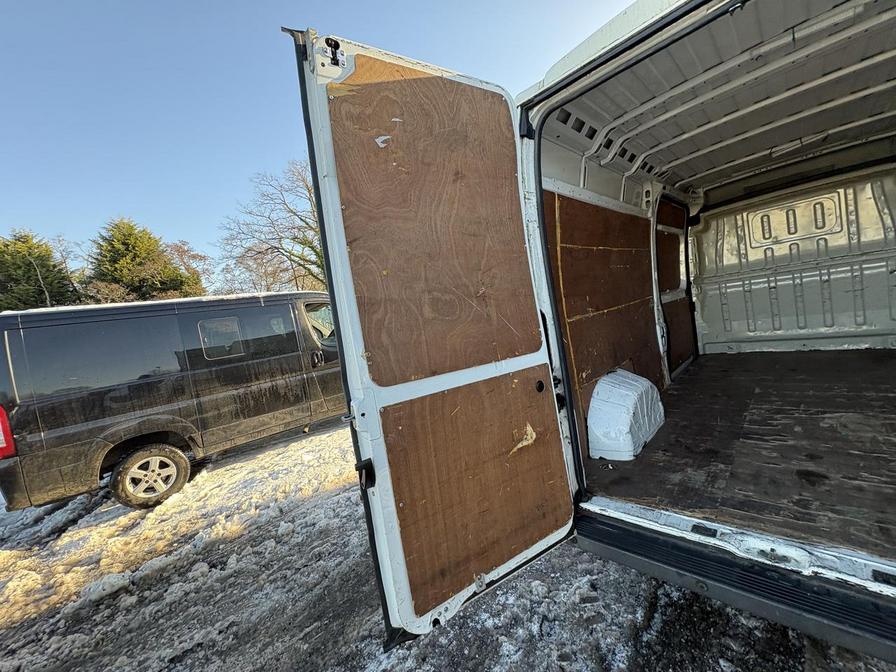 2018 Peugeot Boxer – Model: Boxer 335 Professional L3H2 Blue HDi – GC18CYY