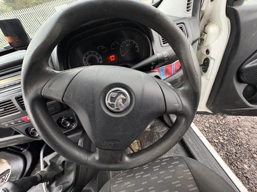 2017 Vauxhall Combo – Model: Combo 2000 CDTi – WN17VHC