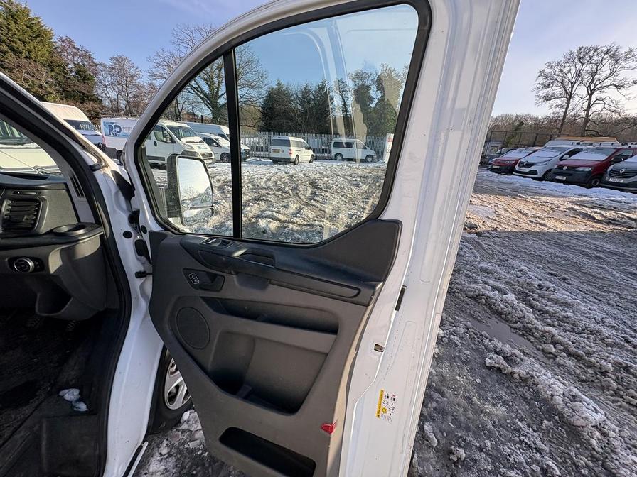 2018 Ford Transit Custom – Model: Transit Custom 300 Base – AV18VFP