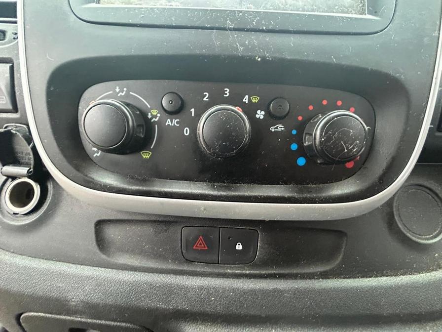 2019 Renault Trafic – Model: Trafic LL29 Sport Nav dCi – SG19ECT