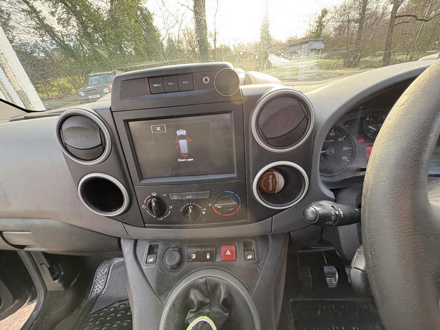 2018 Citroen Berlingo – Model: Berlingo 625 Enterprise Blue HDi – BD18UGY