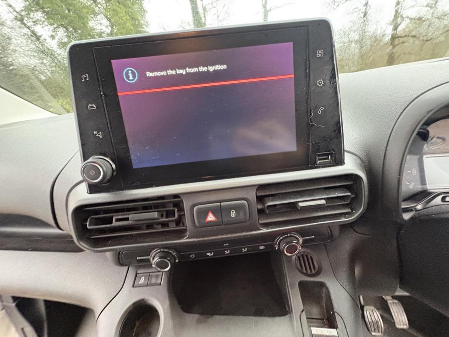 2020 Citroen Berlingo – Model: Berlingo 1000 Enterprise Blue HDi – HN20BVJ