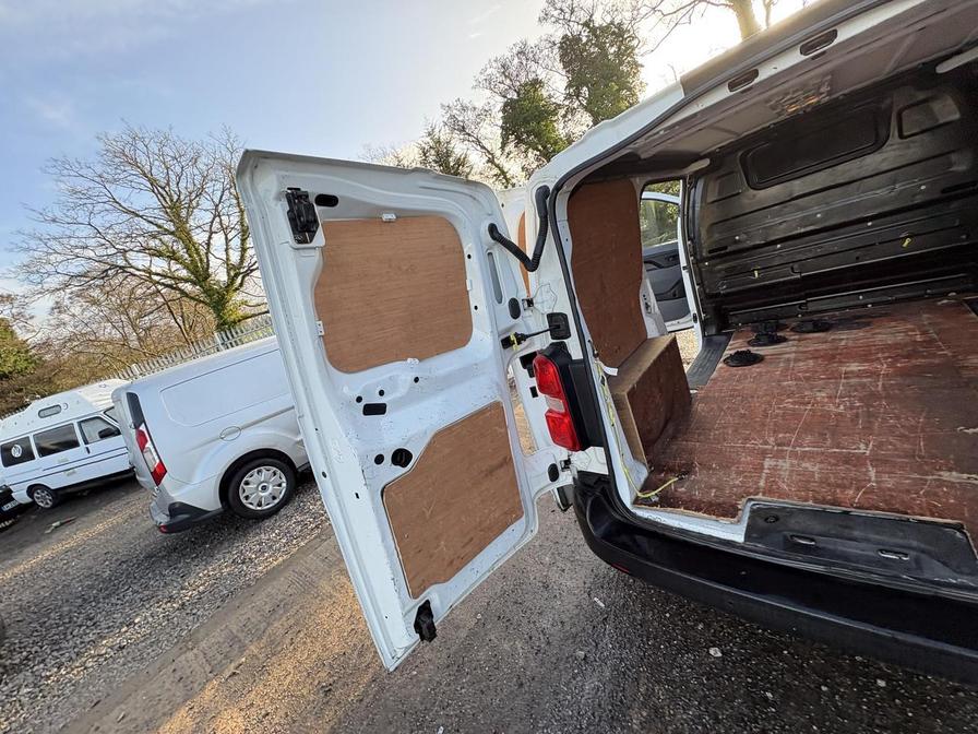 2019 Peugeot Expert – Model: Expert Professional L1 Blue HDi – NU69VFN