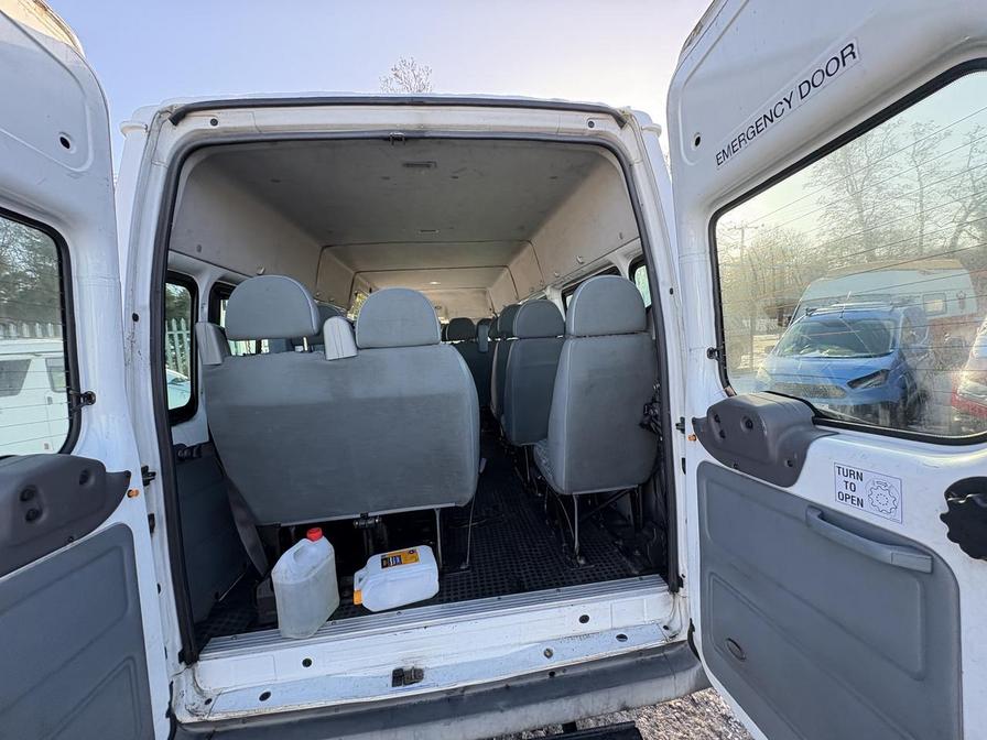 2008 Ford Transit – Model: Transit 100 17-Seat RWD – DK08DNK