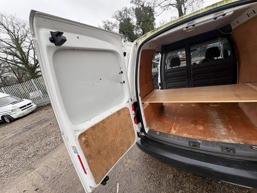 2016 Volkswagen Caddy – Model: Caddy C20 Startline TDI – GD66UDM