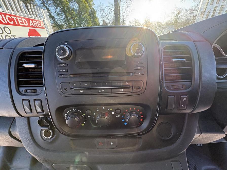 2018 Vauxhall Vivaro – Model: Vivaro  2900 Sportive CDTi – SA68PXE