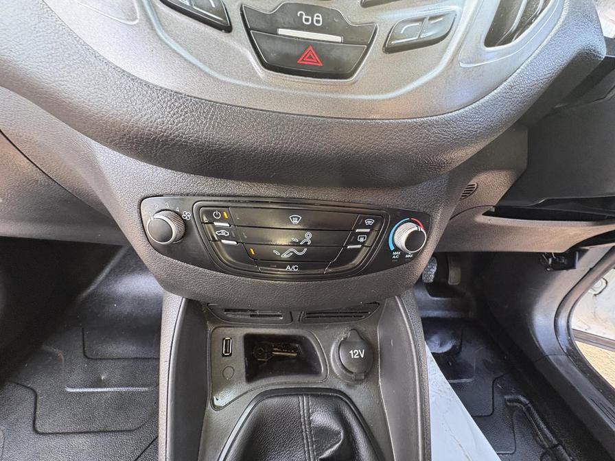 2018 Ford Transit Courier – Model: Transit Courier Trend TDCI – RX18HXC