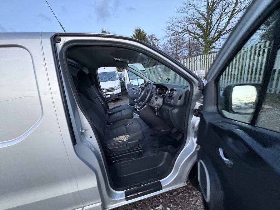 2017 Vauxhall Vivaro – Model: Vivaro  2900 Sportive CDTi – DN67AMX