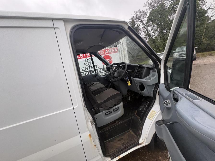2012 Ford Transit – Model: Transit 100 T280 FWD – LD62JKK