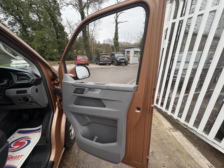 2021 Volkswagen Transporter – Model: Transporter T28 HighLine TDI – VE71EGJ