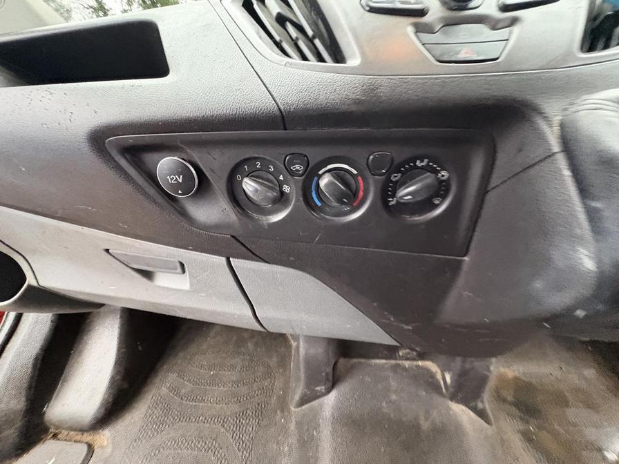 2015 Ford Transit Custom – Model: Transit Custom 270 E-Tech – GK65EZZ