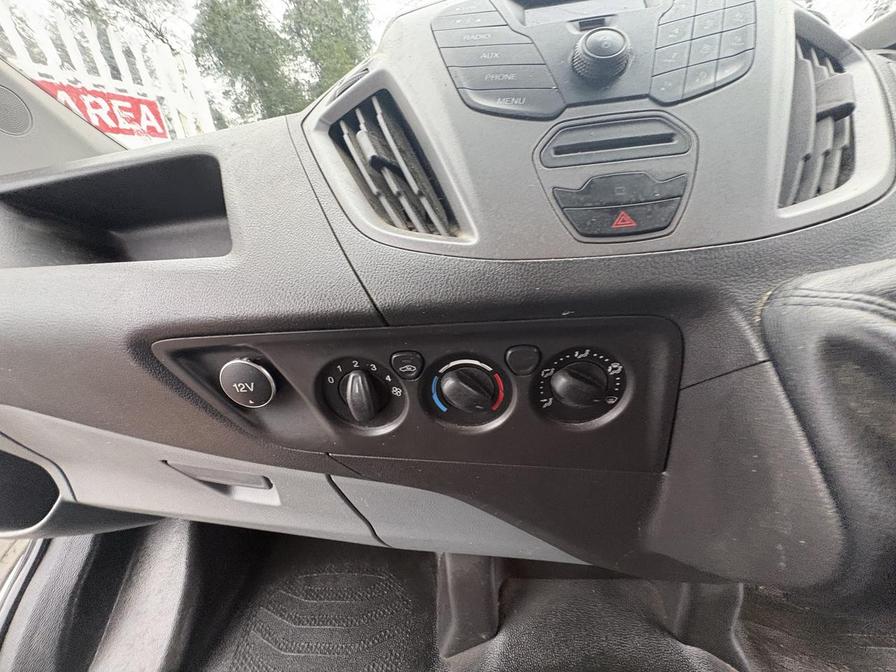 2014 Ford Transit Custom – Model: Transit Custom 290 E-Tech – MJ14KVR