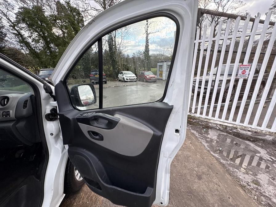 2019 Renault Trafic – Model: Trafic SL27 Business Energy dCi – R121ACT