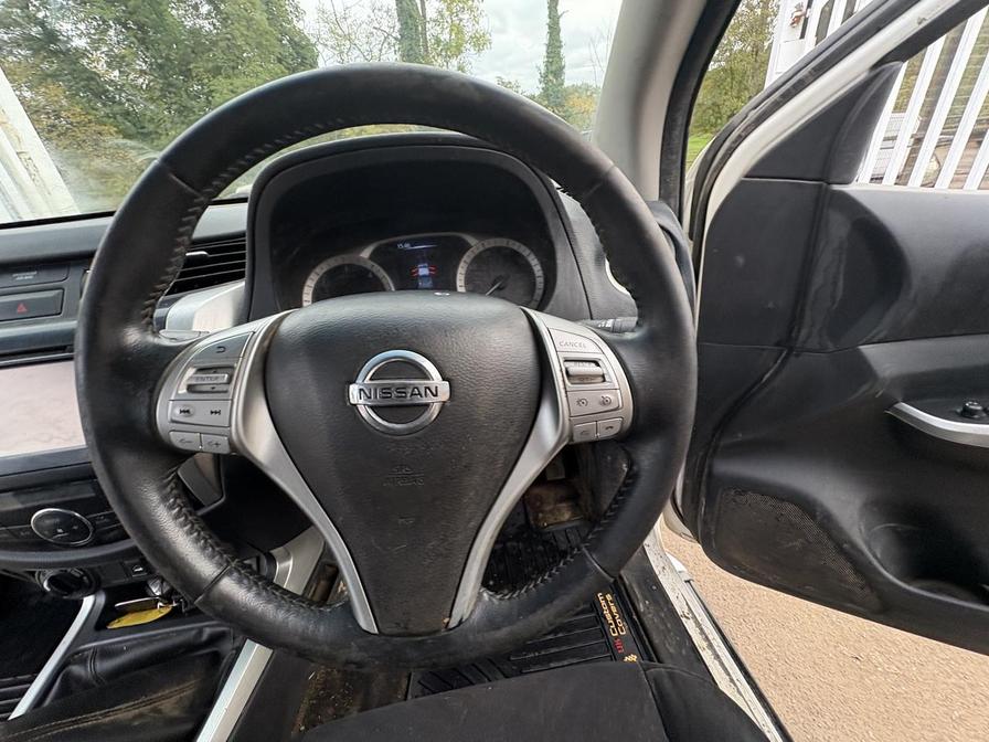 2017 Nissan Navara – Model: Navara N-Connecta dCi – SK17NXY