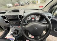 2008 Peugeot Partner Tepee – Model: Partner Tepee S HDi 75 – WN58EOB