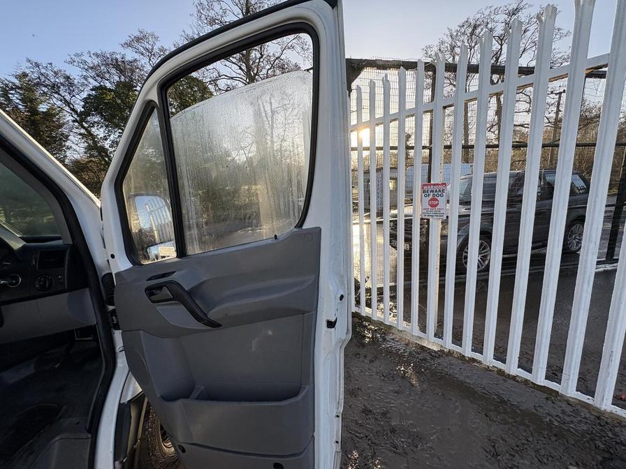 2006 Mercedes-Benz Sprinter – Model: Sprinter 311 CDI MWB – BT56GLY