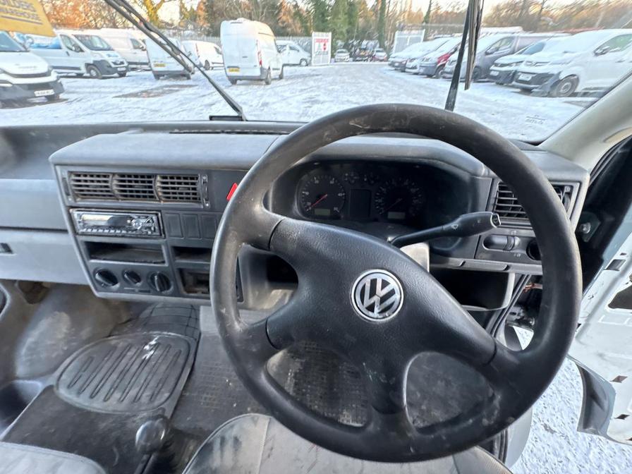 2001 Volkswagen Transporter – Model: 1200 TDI SWB – FP51OZC